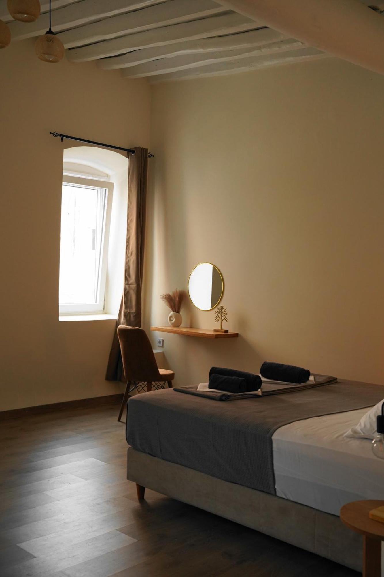 Aegean Gold Syros Suites Ermoupoli Exterior photo
